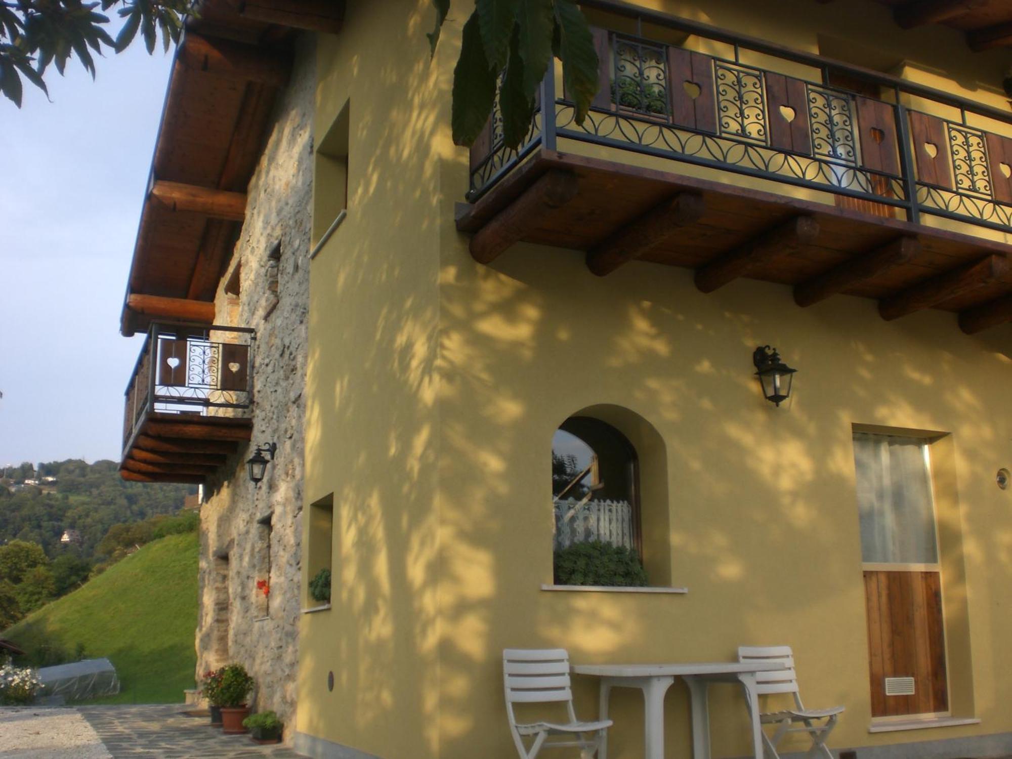 Bed And Breakfast Montino Cene Екстериор снимка