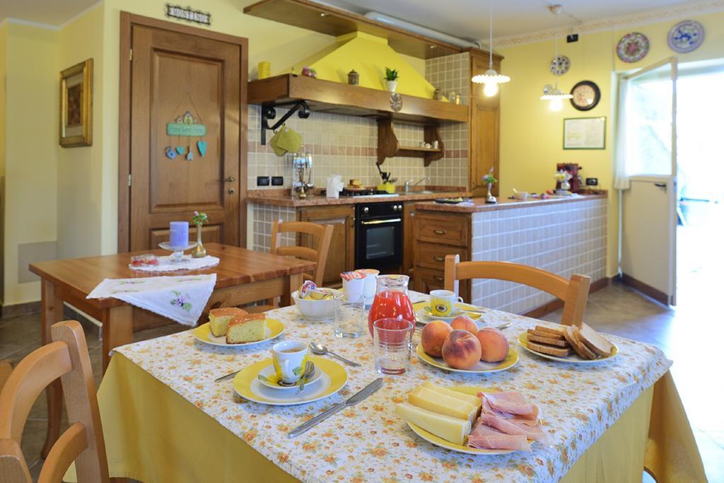 Bed And Breakfast Montino Cene Екстериор снимка