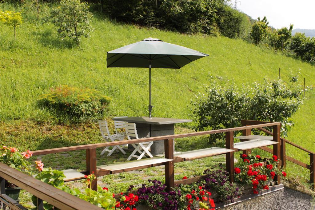 Bed And Breakfast Montino Cene Екстериор снимка